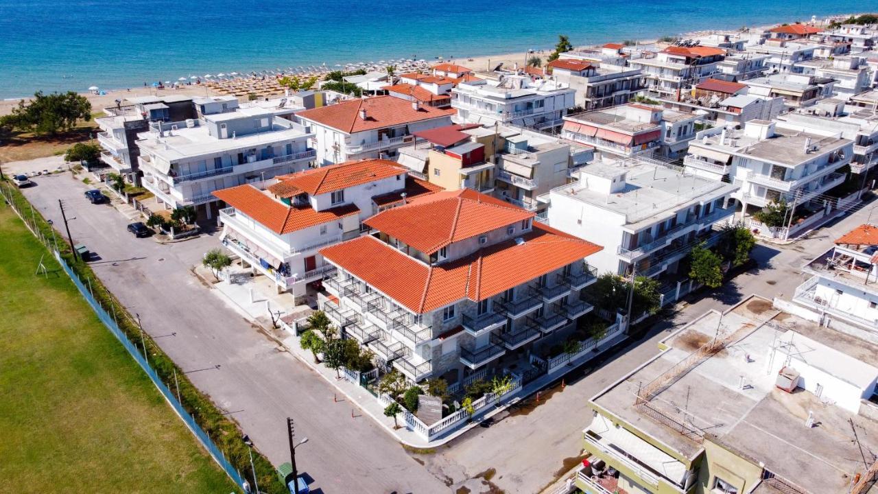 Dionisos Apartments Paralia Dionysiou Exteriör bild