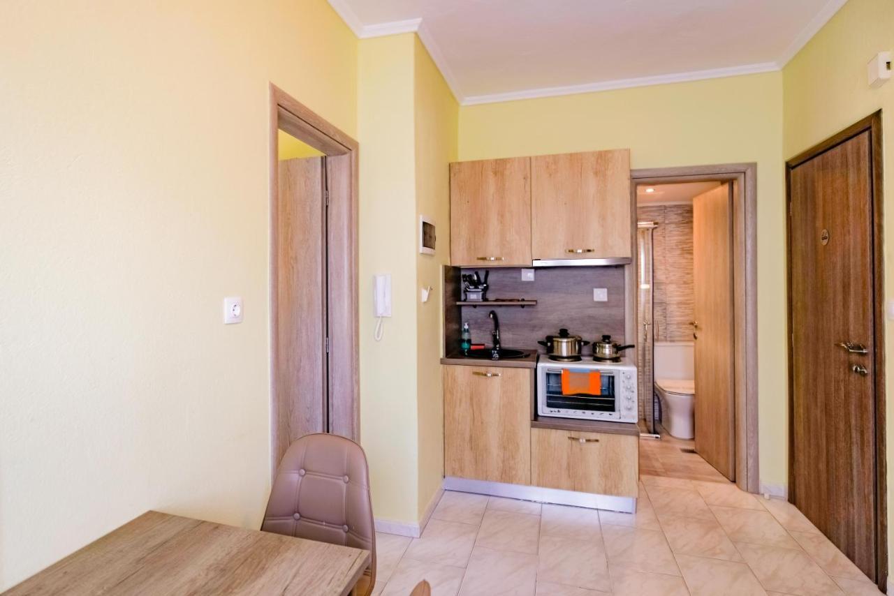 Dionisos Apartments Paralia Dionysiou Exteriör bild