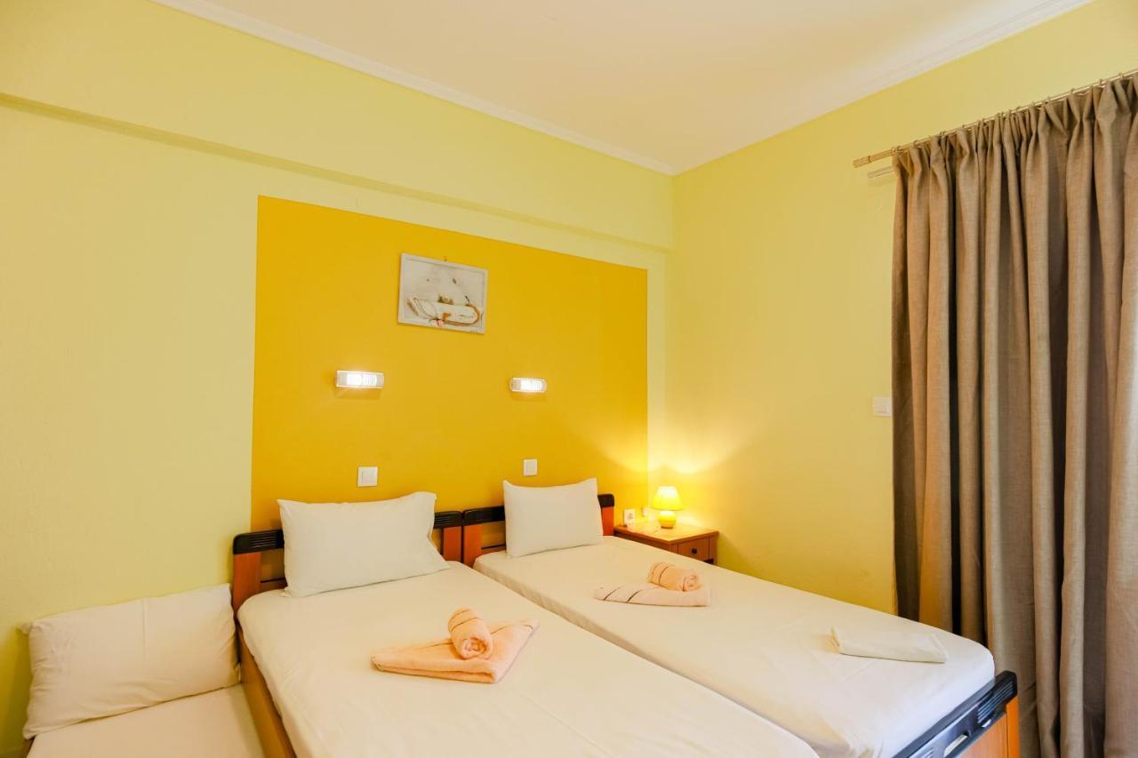 Dionisos Apartments Paralia Dionysiou Exteriör bild