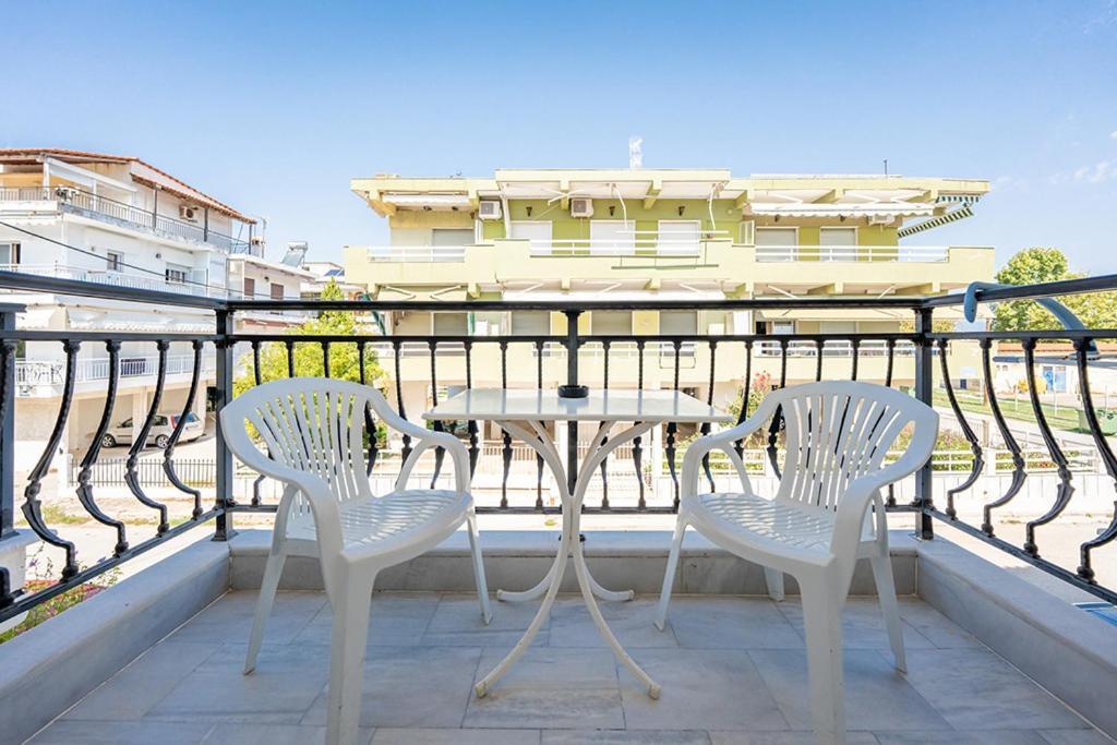 Dionisos Apartments Paralia Dionysiou Rum bild